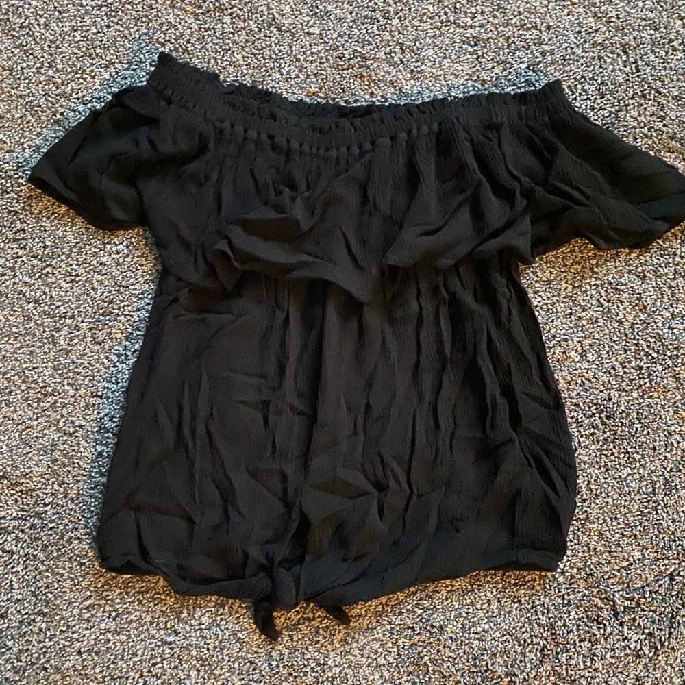 Express off the shoulder short sleeve top